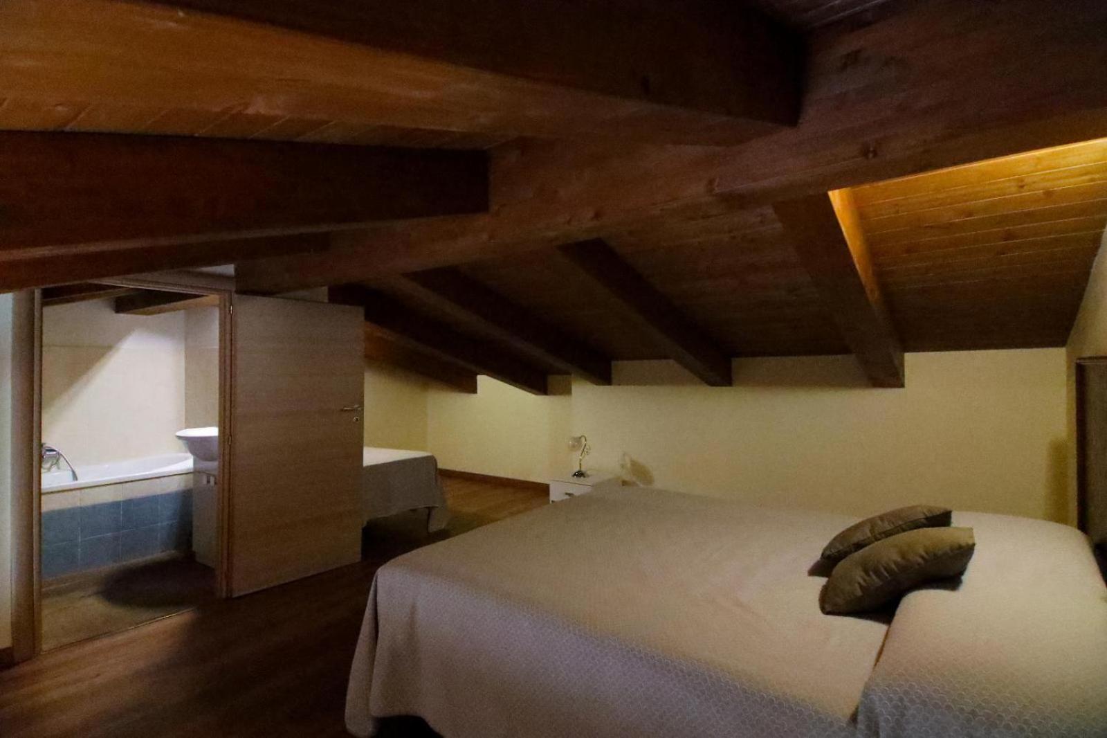 Le Case Del Carmine Con Giardino E Parcheggio A Tropea Luaran gambar
